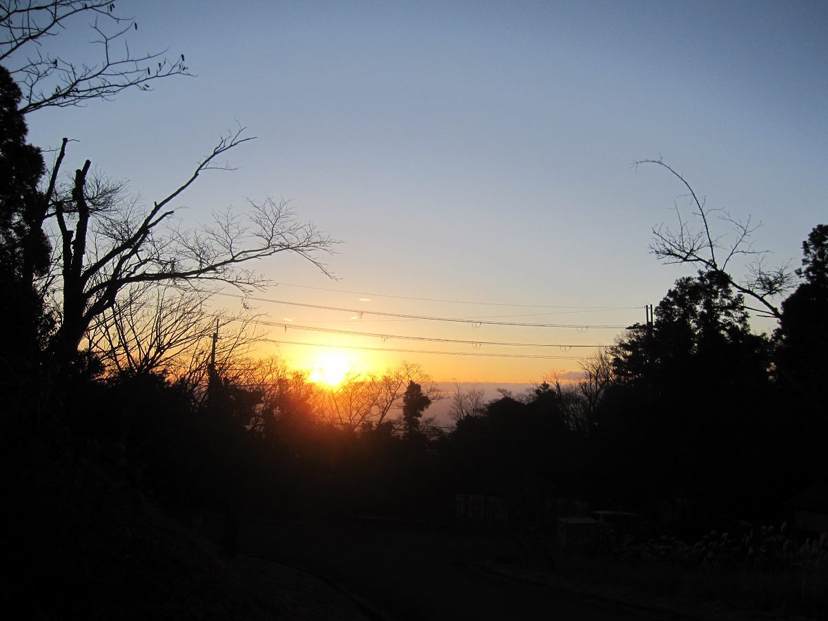 生駒山頂から見た初日の出
